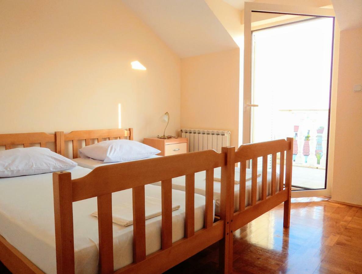 Apartments Andela Sveti Filip i Jakov Zewnętrze zdjęcie