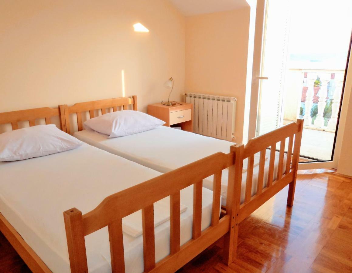 Apartments Andela Sveti Filip i Jakov Zewnętrze zdjęcie
